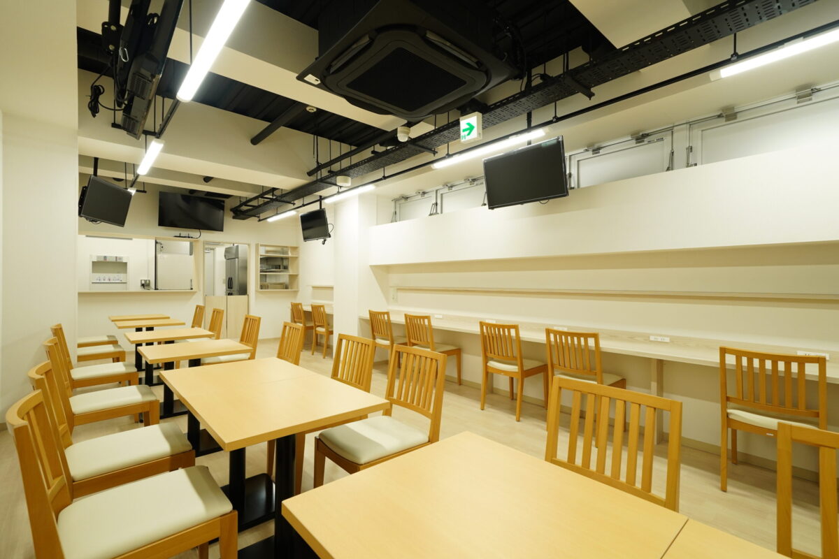 RAKU CAFE 1号店