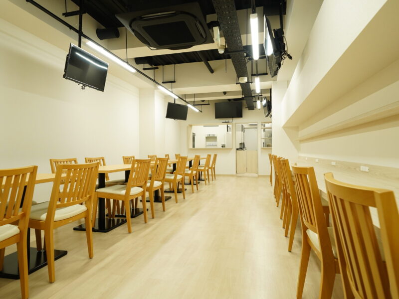RAKU CAFE 1号店